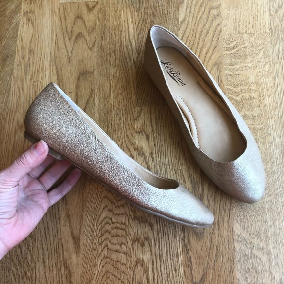 Lucky Brand Shoes - Lucky Brand Gold Aimee Flats Metallic Leather Size 6
